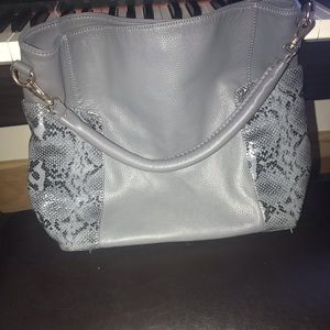 Urban Expressions - faux-leather purse.